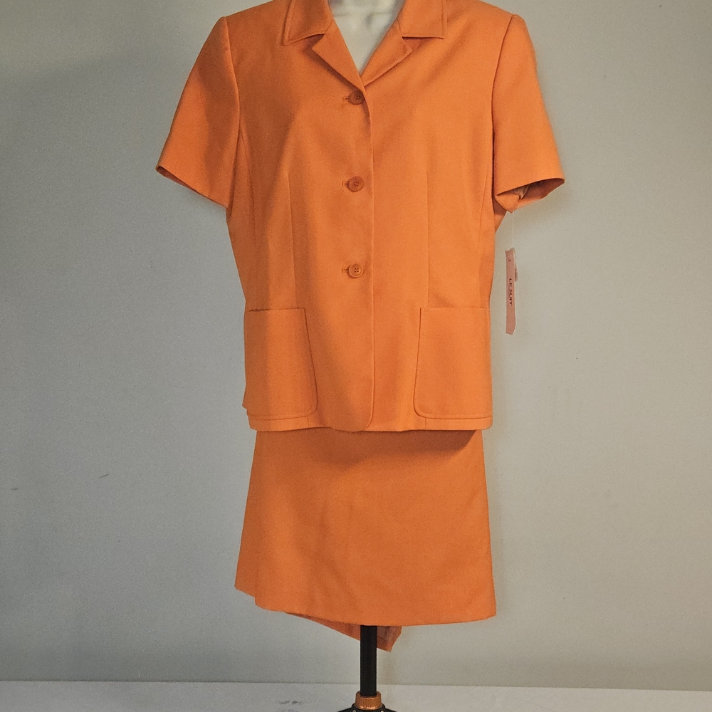 Le Suit Bright Orange Short Sleeve Two-Piece Skirt Set